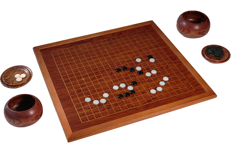 Traditional Chinese Go Game, Strategy