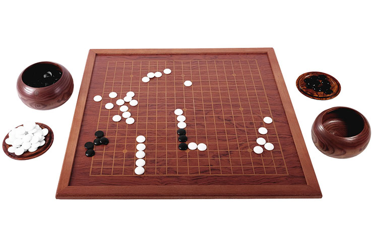 Traditional Chinese Go Game, Strategy